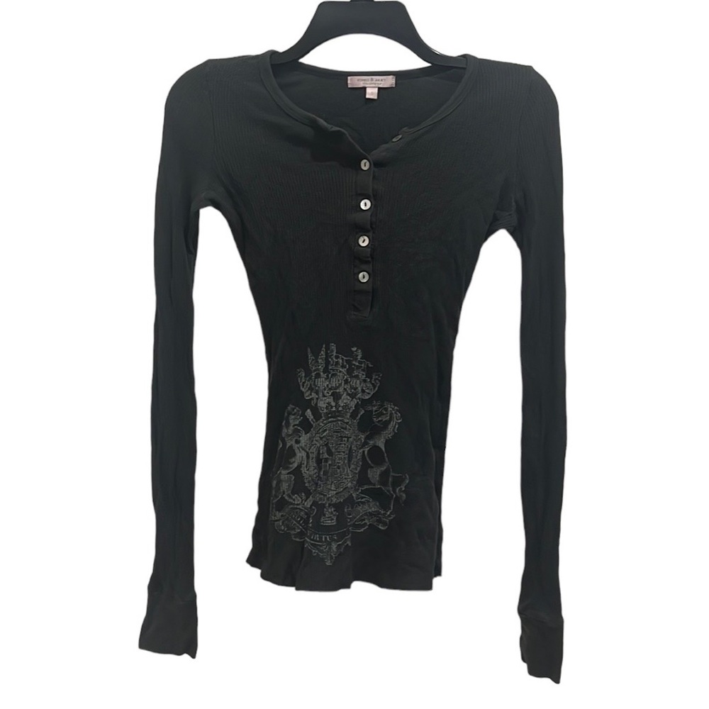 Long sleeve top